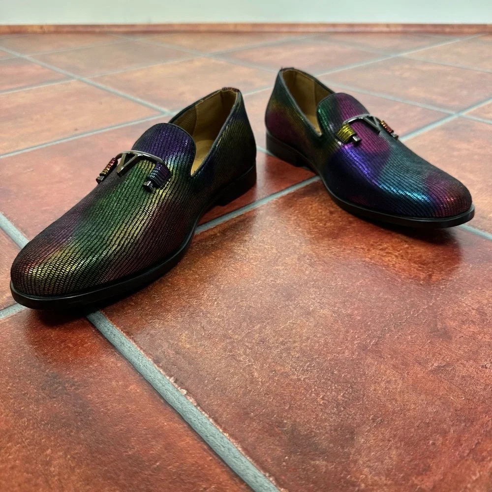 Unique Adolfo Multicolor Textured Metallic Emblem Mens Loafers Size 8